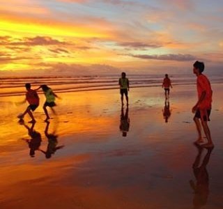 12523820_1497120800596344_1000728783_n